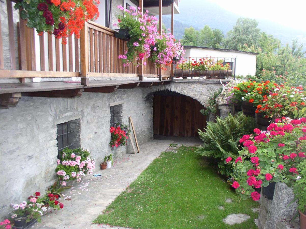 B&B Lo Van - Camere Al Verde Villaggio Di Rumiod Saint-Pierre Exterior foto